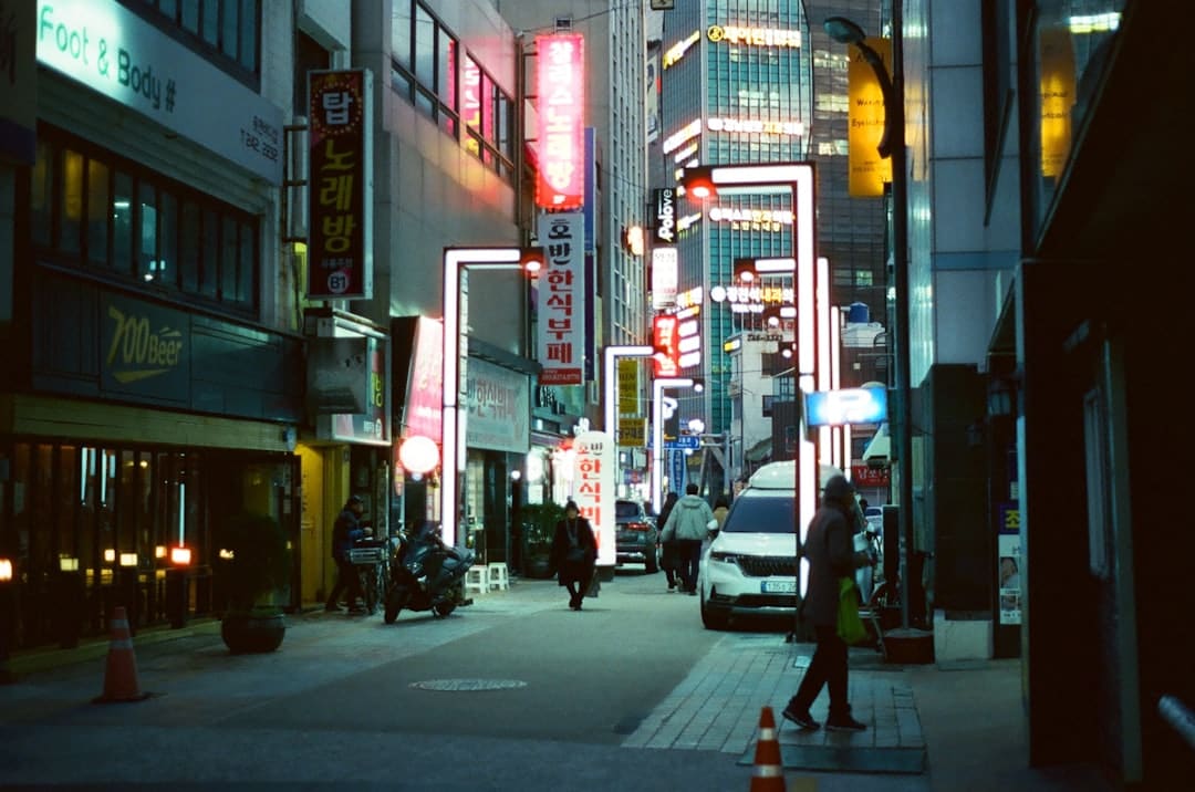 白安专辑先行曲〈路旁边野餐〉9月5日揭开序幕，新专辑《星期八》行将发行